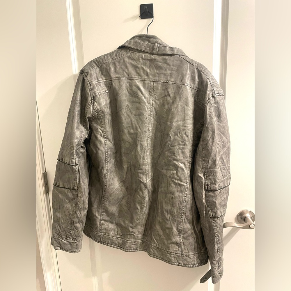 Buckle Jacket - Picture 8 of 8